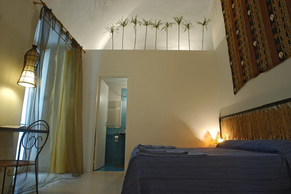 Diletto A Napoli Bed and Breakfast Kamer foto