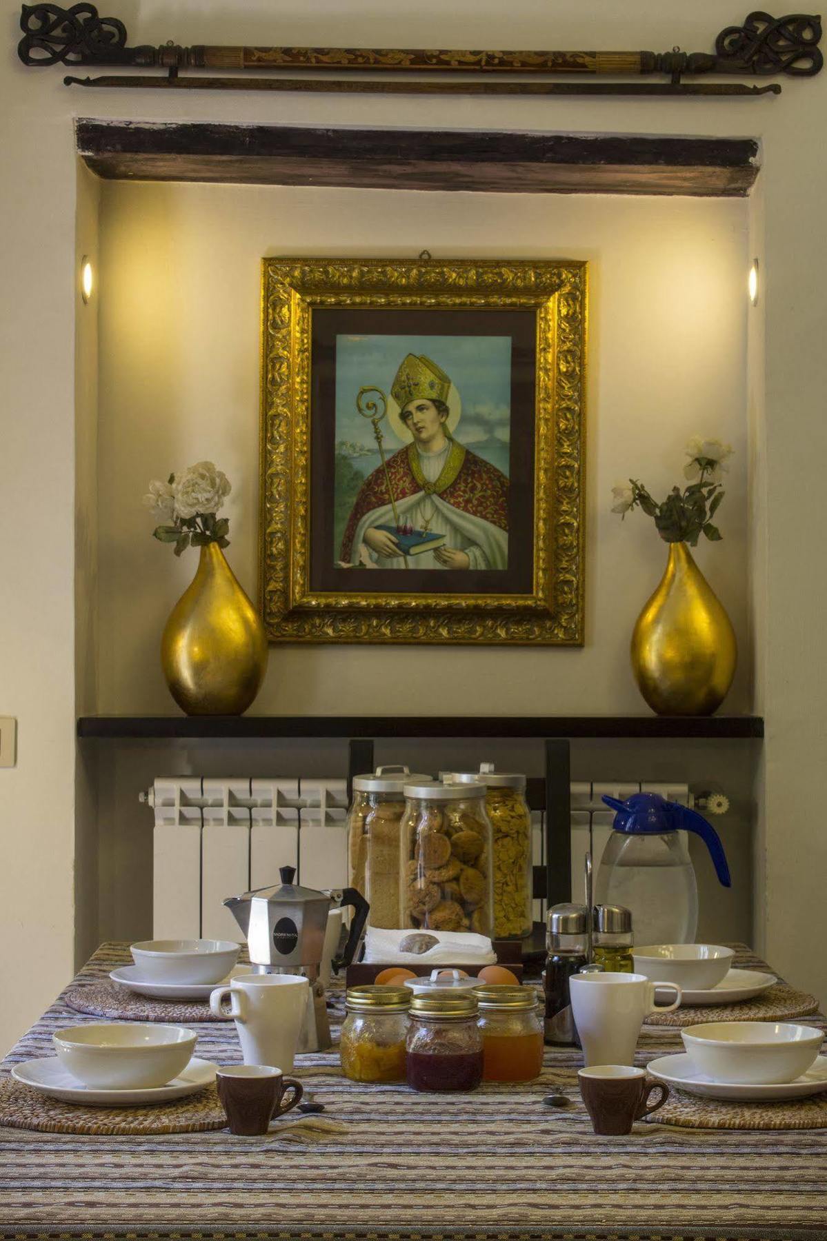 Diletto A Napoli Bed and Breakfast Buitenkant foto
